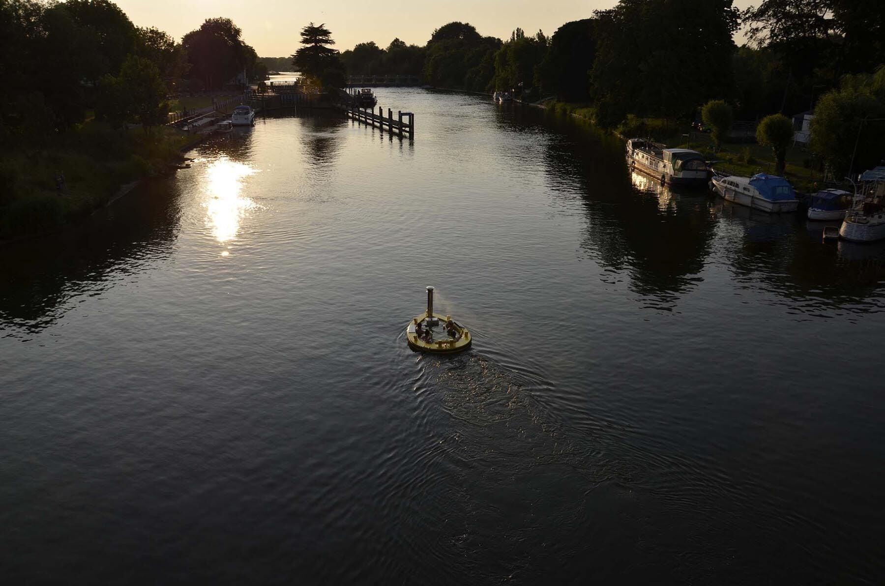 Отель The Runnymede On Thames (Adults Only) Эгэм Экстерьер фото